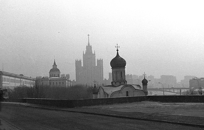 MoscowContrasts1976